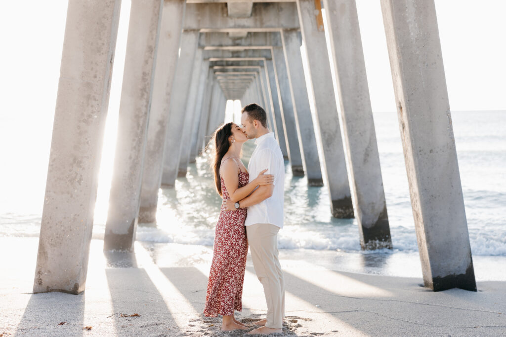 venice beach sharkys engagement photos