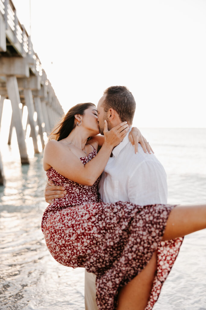 venice beach sharkys engagement photos