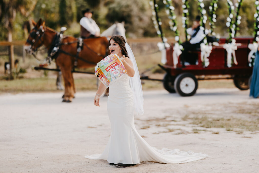 Country Style Florida Wedding